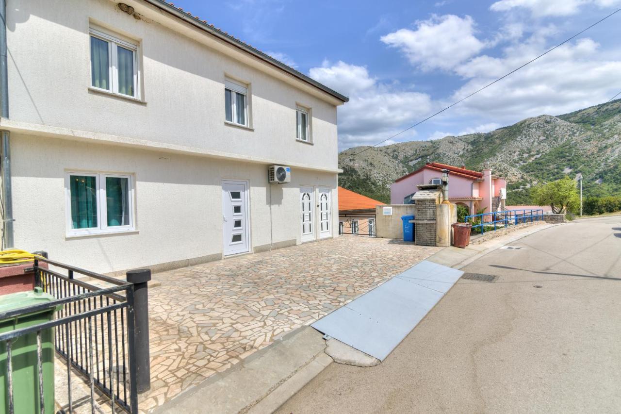 Apartman More Apartment Senj  Ngoại thất bức ảnh