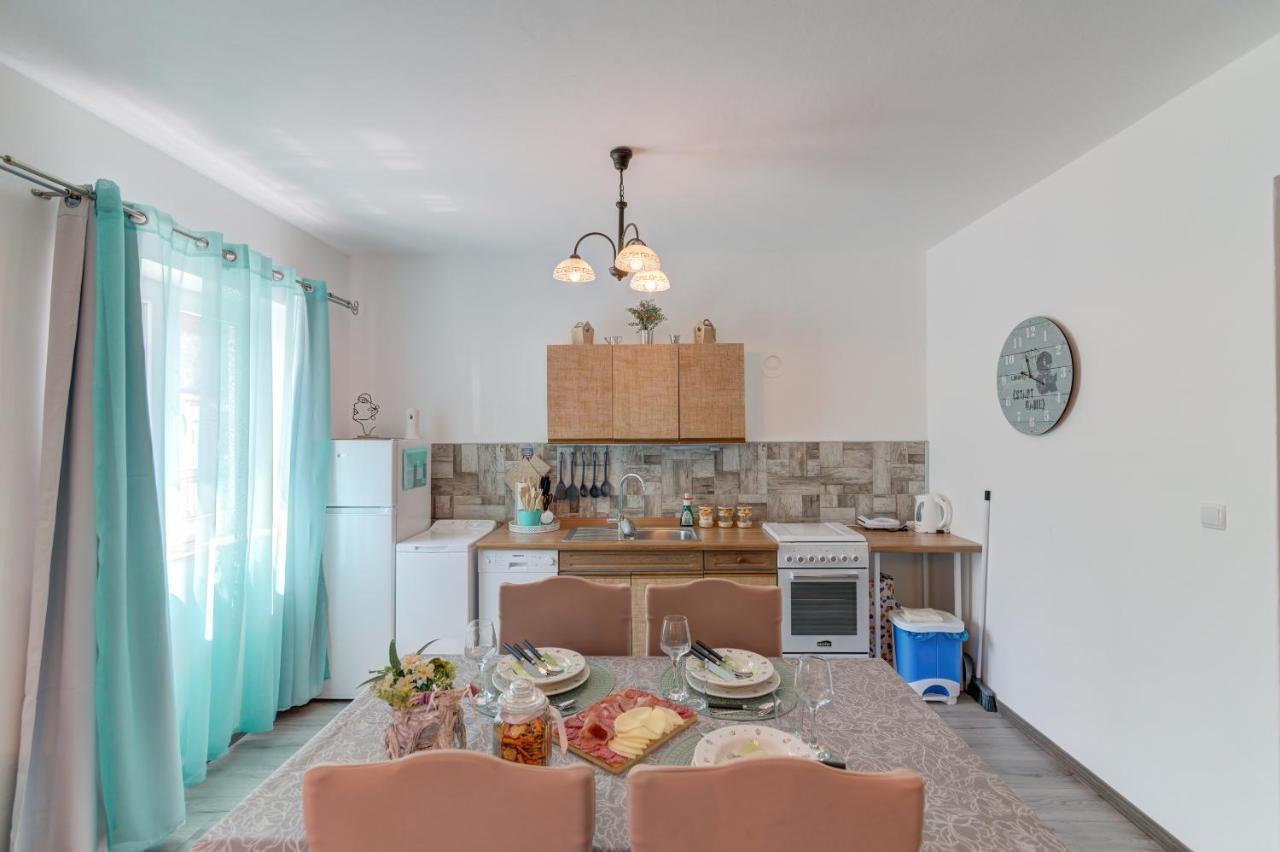 Apartman More Apartment Senj  Ngoại thất bức ảnh